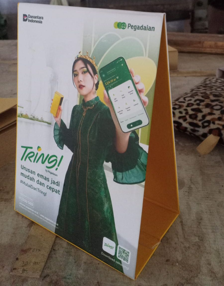TENT CARD SEBAGAI MEDIA PROMOSI