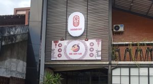 Restoran Mie Sapi Aja Tamanan Tampil Lebih Menarik dengan Cafe Sign, Shop Sign, dan Baliho dari CV Gracindo